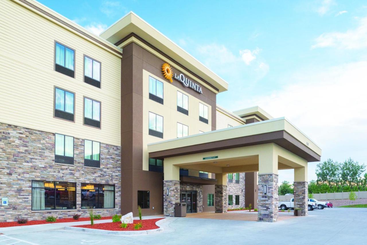 La Quinta By Wyndham Hotel